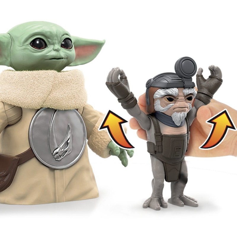 Star Wars: The Mandalorian & Grogu figurine électronique Câlins Grogu & Anzellan 17 cm