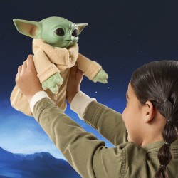 Star Wars: The Mandalorian & Grogu Action Buddy Grogu 25 cm