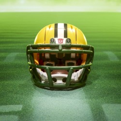 Transformers x NFL figurine Green Bay Packers: Tundra Prime 14 cm