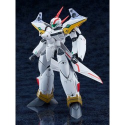Macross Dynamite 7 Plastic Model Kit 1/72 PLAMAX VF-19P Excalibur (Planet Zola Patrol Corps) 23 cm