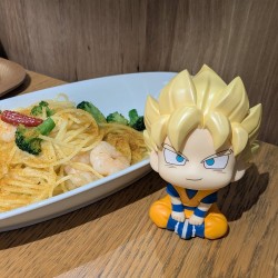 Dragon Ball DAIMA figurine PVC Look Up Super Saiyan Son Goku (mini) 11 cm