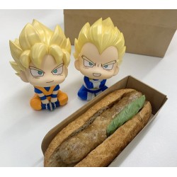 Dragon Ball DAIMA pack 2 figurines PVC Look Up Super Saiyan Son Goku (mini) & Super Saiyan Vegeta (mini) 11 cm (with gift)