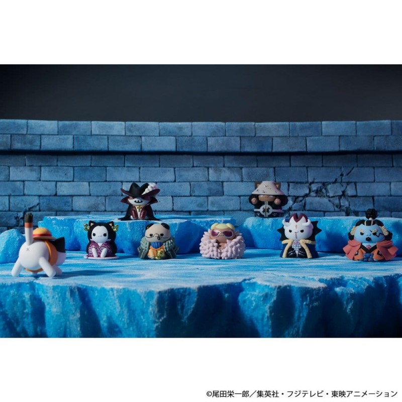 One Piece Blind Box présentoir figurines mini Mega Cat Project Nyan Piece Nyan! Luffy & the Seven Warlords of the Sea 3 cm (8...