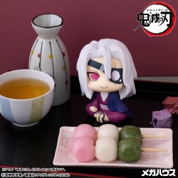Demon Slayer: Kimetsu no Yaiba figurine PVC Look Up Tengen Uzui Former Otobashira Ver. 11 cm
