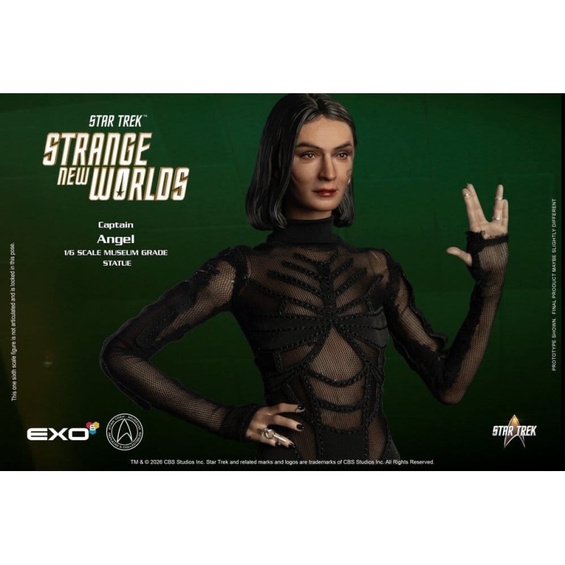 Star Trek: Strange New Worlds Mixed Media 1/6 Captain Angel Figuur 28 cm