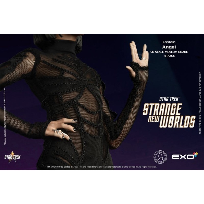 Star Trek: Strange New Worlds figurine Mixed Media 1/6 Captain Angel 28 cm