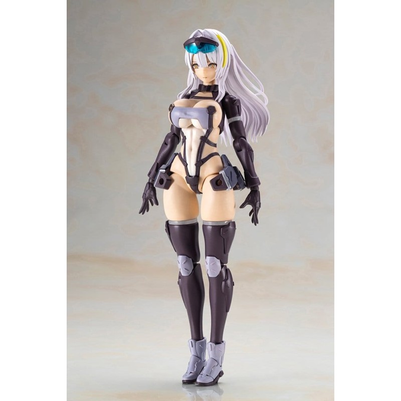 Front Mission Plastic Model Kit Non Zenith Girl Gray Ver. 16 cm