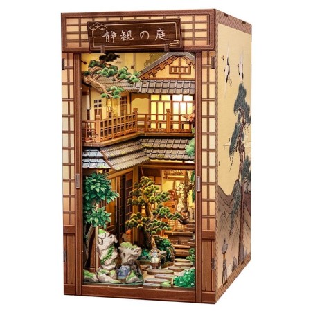 Maquette Book Nook Serene Courtyard 22 x 12 cm
