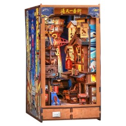 Maquette Book Nook Tsutenkaku Ichiban Street 23 x 12 cm