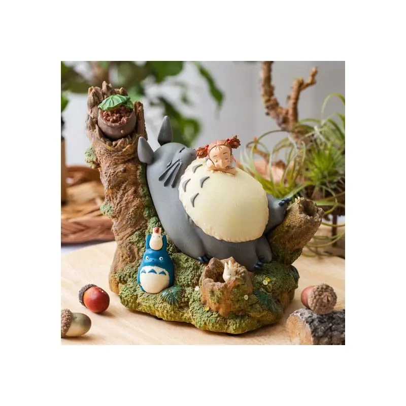 Mon voisin Totoro boite à musique Mei taking a nap 14 cm | 4990593446513