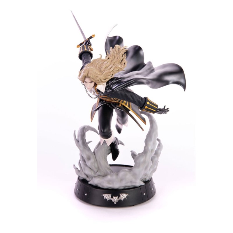 Castlevania Symphony of the Night statuette Dash Attack Alucard 30 cm | 5060316627648