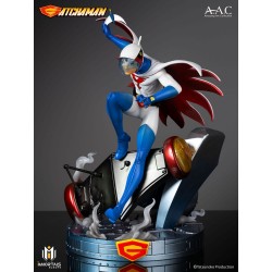 Gatchaman statuette Amazing Art Collection Ken the Eagle, The Leader of the Science Ninja Team 34 cm