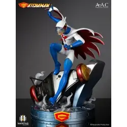 Gatchaman statuette Amazing Art Collection Ken the Eagle, The Leader of the Science Ninja Team 34 cm