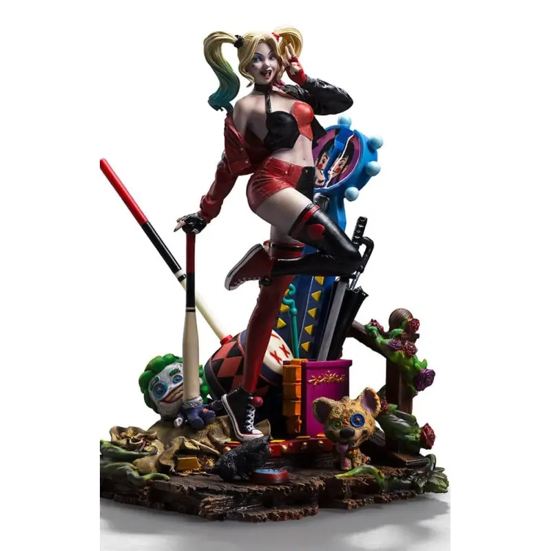 DC Comics statuette 1/10 Deluxe Art Scale Harley Quinn (Gotham City Sirens) 22 cm   | 0618231955978