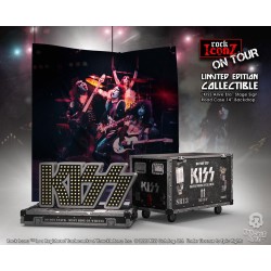 Kiss statuette Rock Ikonz On Tour caisse de tournée + décor de scène Alive! Tour