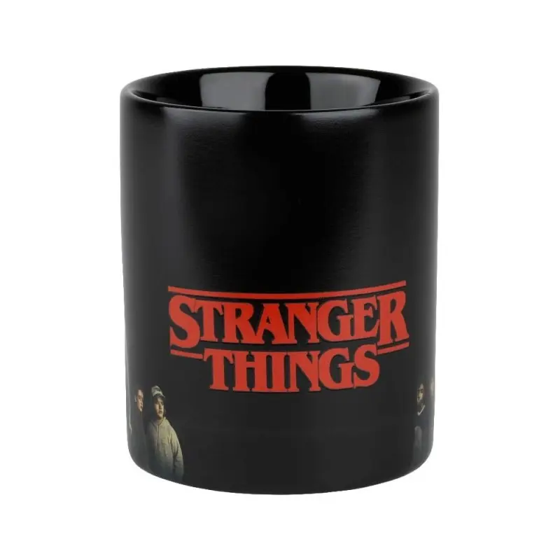 Stranger Things mug effet thermique Team 320 ml | 3328170021050