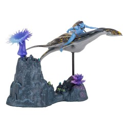 Avatar : La Voie de l'eau figurines Deluxe Medium Neteyam & Ilu