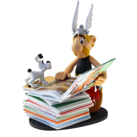 Asterix statuette Collectoys Asterix pile d'albums 2nd Edition 23 cm