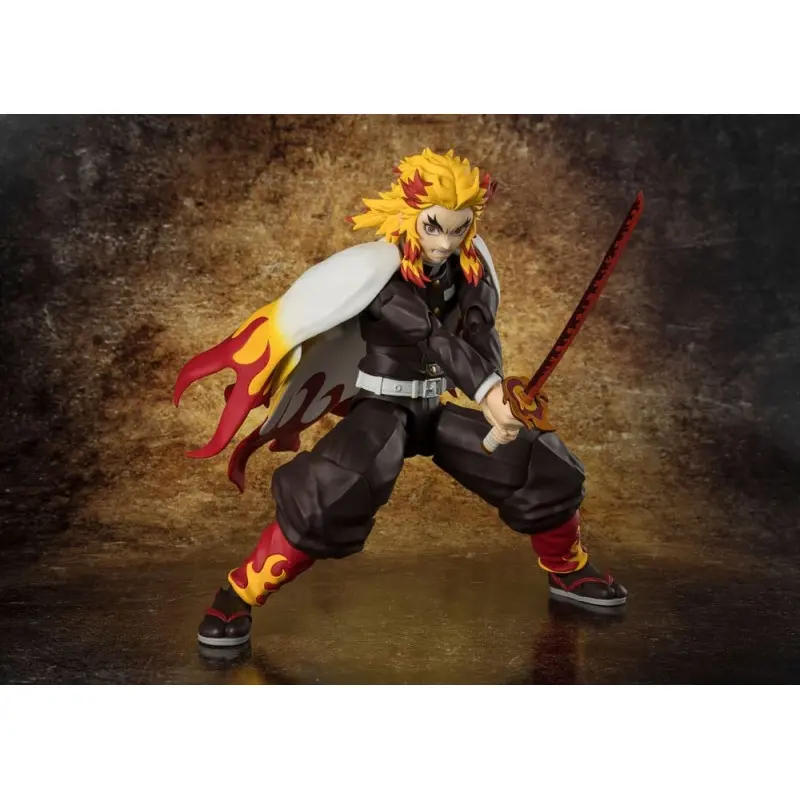 Demon Slayer: Kimetsu no Yaiba figurine S.H.Figuarts Kyojuro Rengoku 15 cm  | 4573102673596