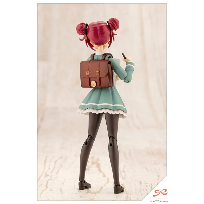 Sousai Shojo Teien figurine Plastic Model Kit 1/10 Emma Koishikawa (St. Iris Gakuen Girl´s High School Winter Clothes) 14 cm  | 4934054051519