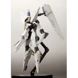 Zone of the Enders The 2nd Runner figurine Model Kit Vic Viper 18 cm | 4934054063222