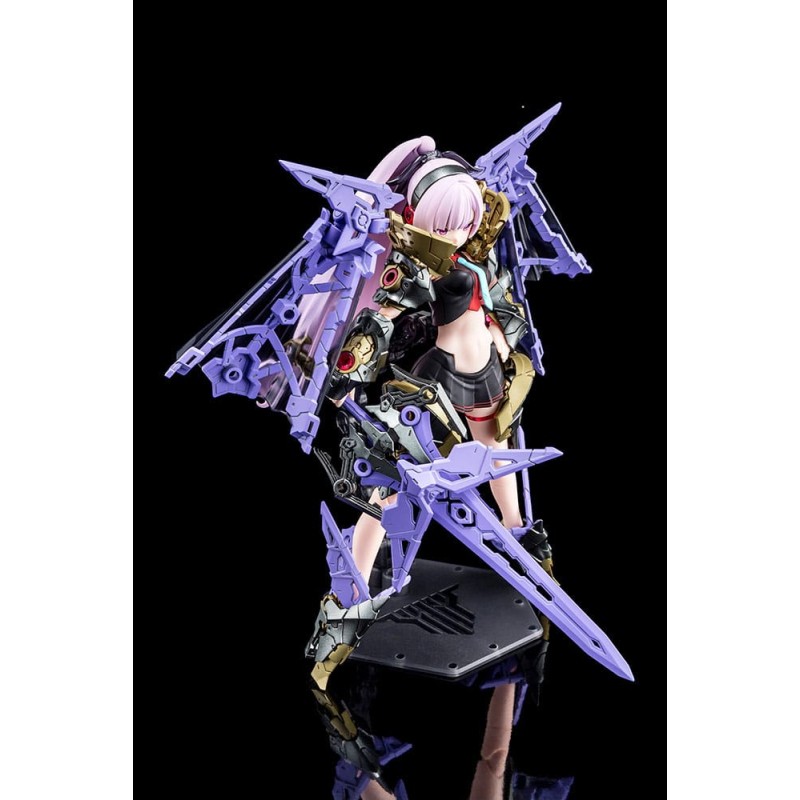 Megami Device figurine Plastic Model Kit 1/1 Buster Doll Paladin Darkness Claw 17 cm    