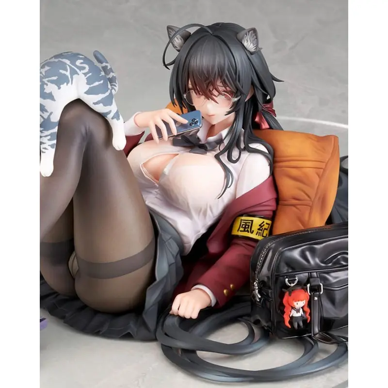 Azur Lane statuette PVC 1/7 Taiho Sweet Time After School Ver. 32 cm   | 4560228207200