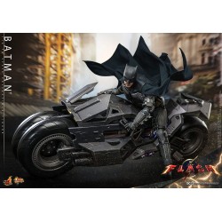 The Flash figurine Movie Masterpiece 1/6 Batman 30 cm | 4895228614308