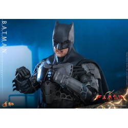 The Flash figurine Movie Masterpiece 1/6 Batman 30 cm | 4895228614308