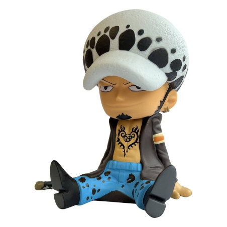 License : One Piece Produit : tirelire PVC Trafalgar Law 18 cm Marque : Plastoy License : One Piece Produit : tirelire PVC Trafalgar Law 18 cm Marque : Plastoy