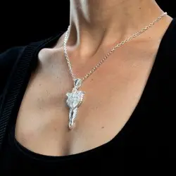 Le Seigneur des Anneaux réplique 1/1 pendentif & collier Arwen Etoile du Soir (argent sterling) | 9420024710852