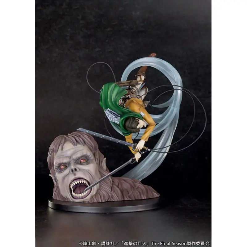 Attack on Titan statuette PVC 1/7 Levi vs Beast Titan Ver. 28 cm | 4582666820667