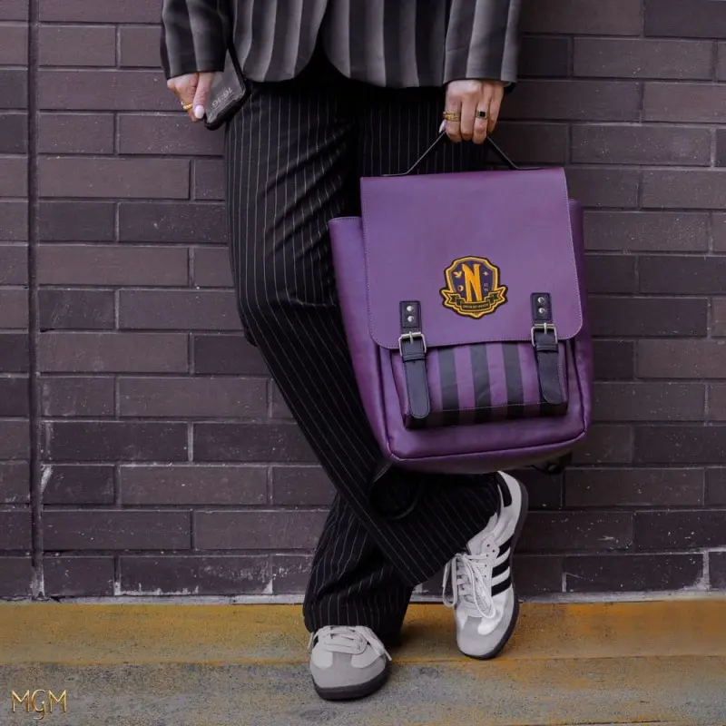 Wednesday sac à dos Nevermore Academy Purple | 4895205616264
