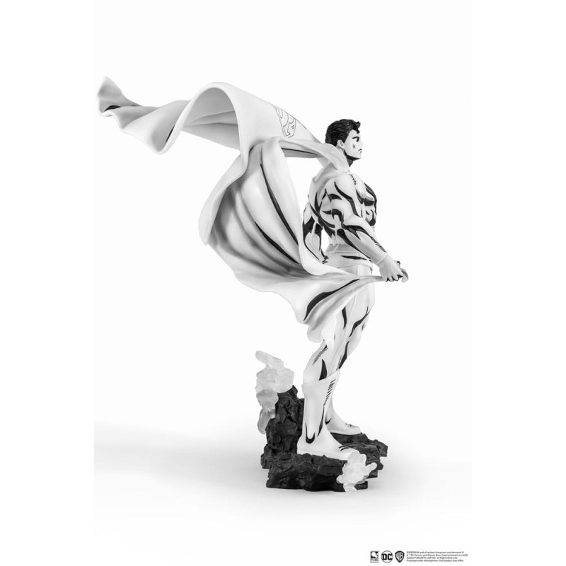 Batman PX statuette PVC 1/8 SDCC 2024 Superman Black & White Version 30 cm   
