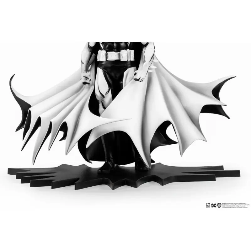 Batman PX statuette PVC 1/8 SDCC 2024 Batman Black & White Version 27 cm   | 0713929404674