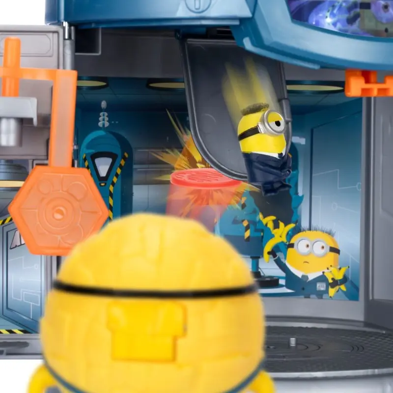 Moi, moche et méchant 4 playset Mega Minion Transformation Chamber | 0630996592939