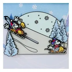 Disney by Loungefly 3" pin's émaillés Mickey and friends Winter Wonderland Limited Edition 8 cm  | 0671803528192