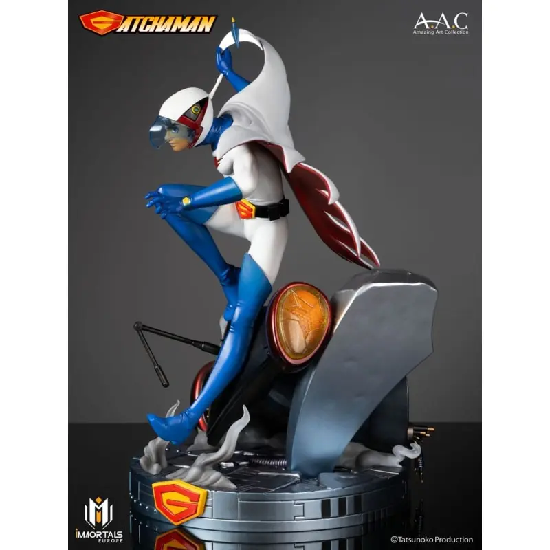 Gatchaman statuette Amazing Art Collection Ken the Eagle, The Leader of the Science Ninja Team 34 cm | 3770010017127