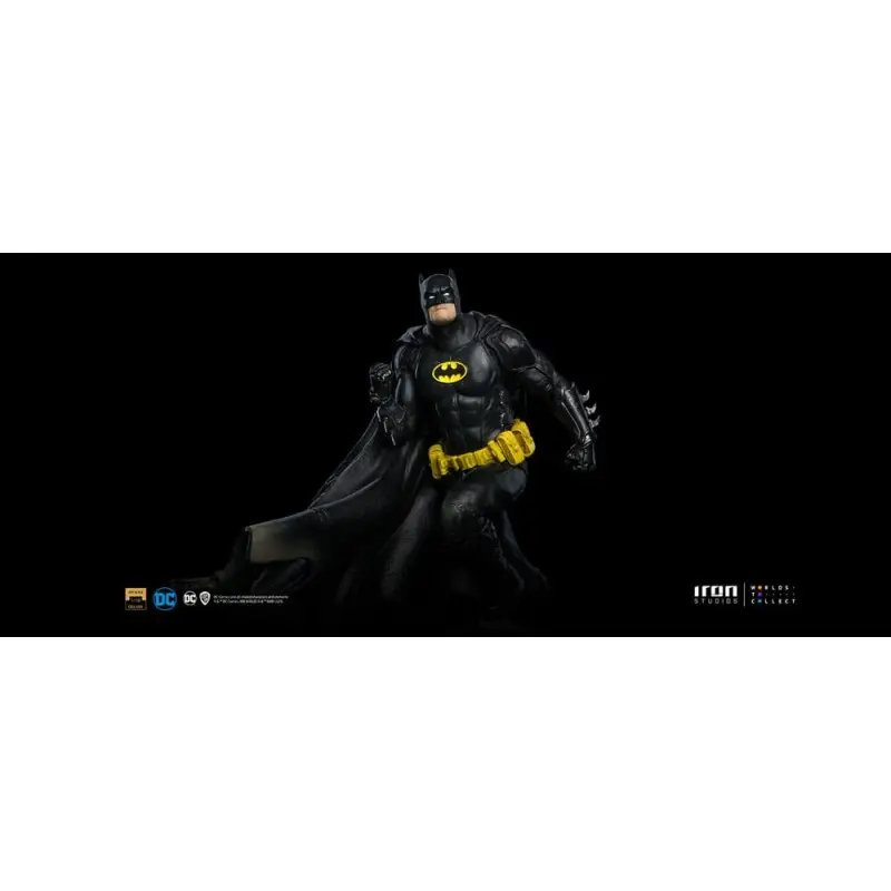 DC Comics statuette 1/10 BDS Art Scale Batman Deluxe (Black Version Exclusive) heo EU Exclusive 30 cm | 0618231954667