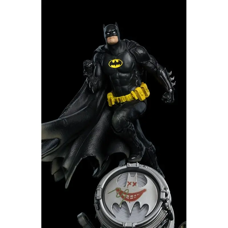 DC Comics statuette 1/10 BDS Art Scale Batman Deluxe (Black Version Exclusive) heo EU Exclusive 30 cm | 0618231954667