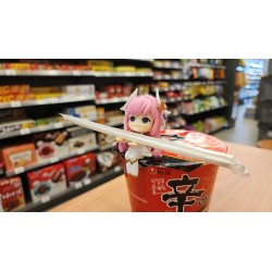 Goddess of Victory: Nikke statuette PVC Cup Noodle Holder Dorothy 9 cm  
