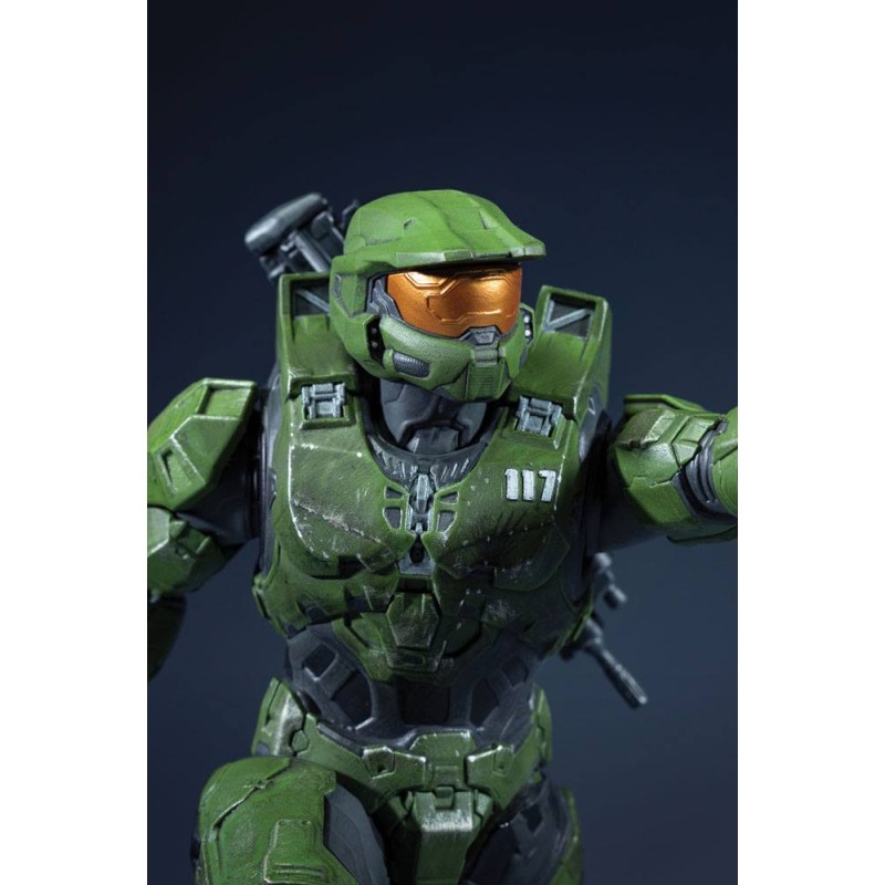 Halo Infinite statuette PVC Master Chief & Grappleshot 26 cm