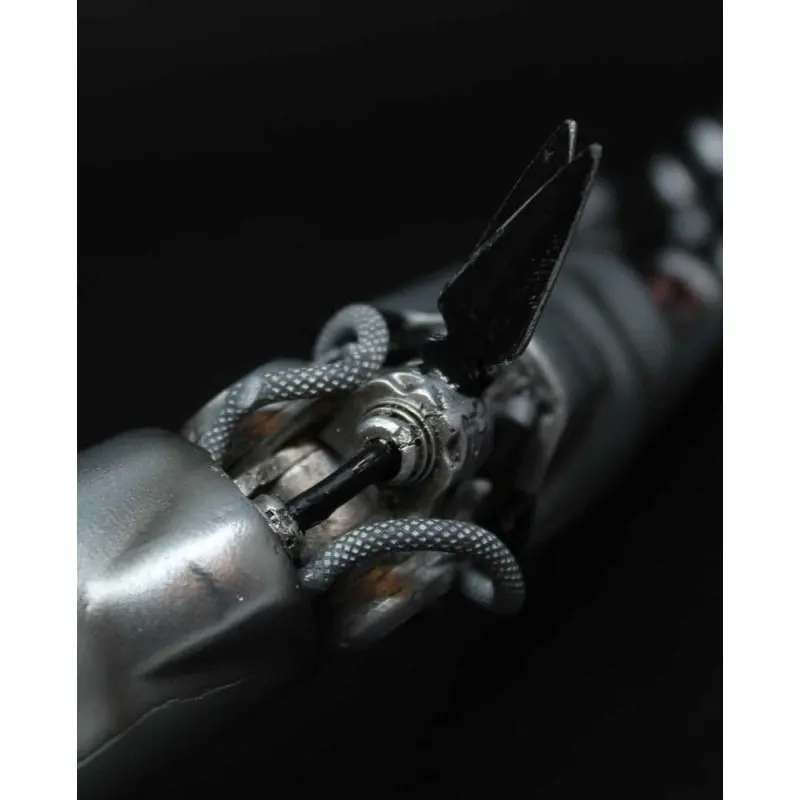 Cyberpunk: Edgerunners réplique Silverhand Arm 30 cm | 3760116366793