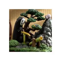 Le Voyage de Chihiro statuette Magnet Water Garden Soemizu no Niwa 24 cm | 4990593421183