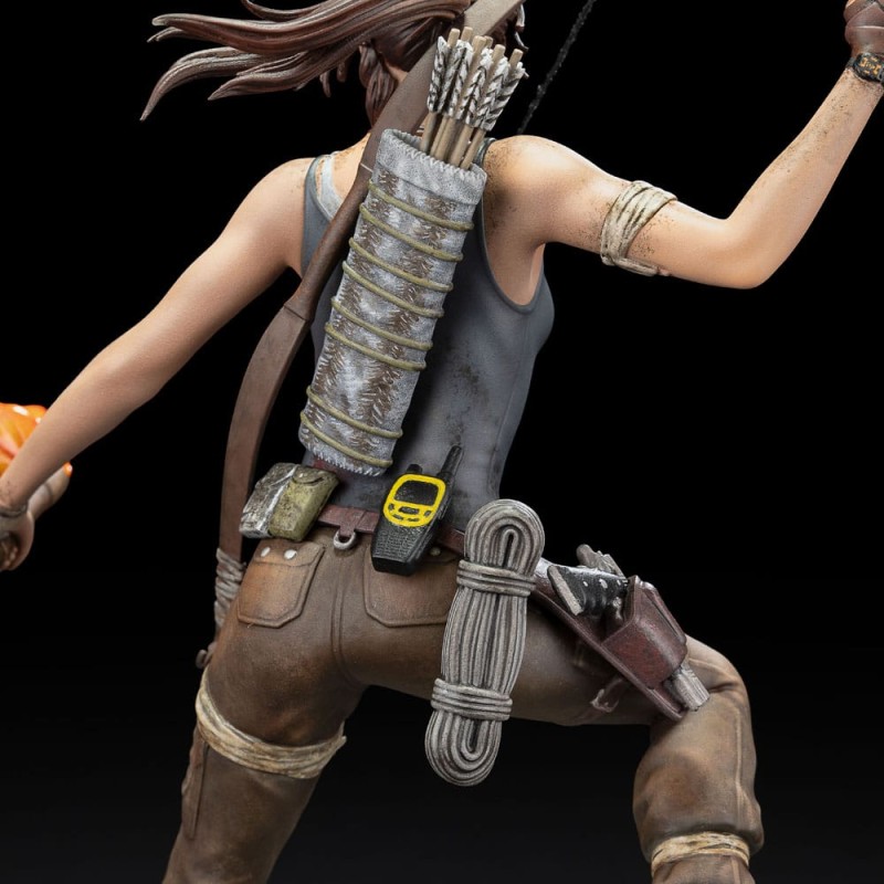 Tomb Raider statuette PVC Lara Croft Survivor Era 33 cm  