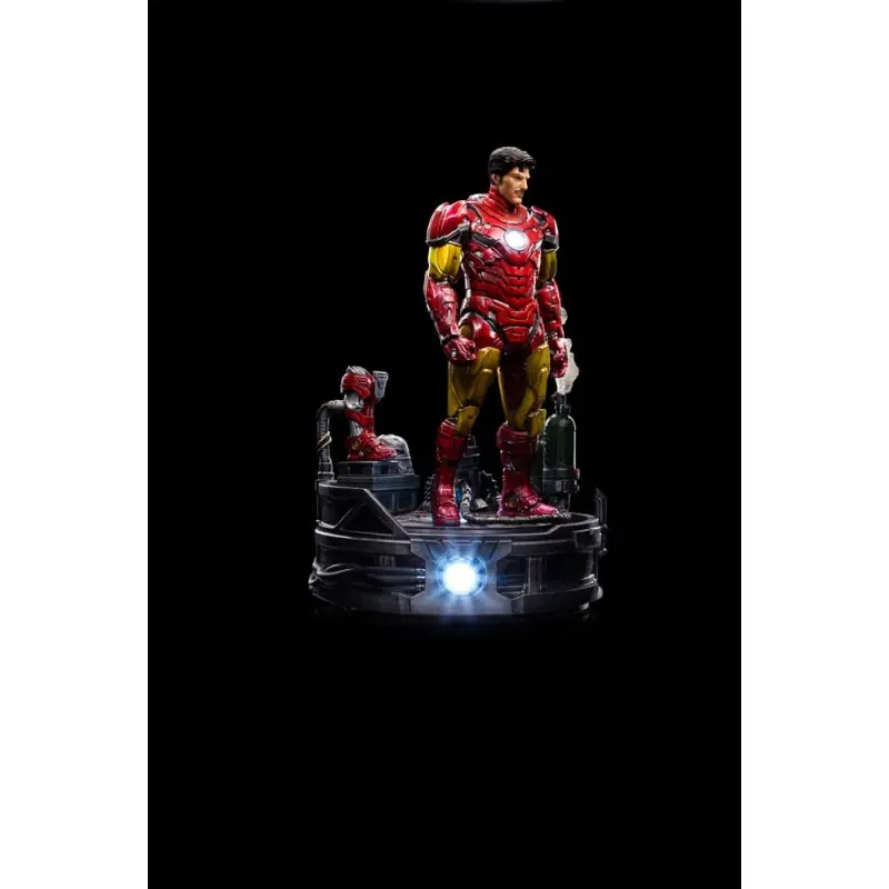 Marvel statuette 1/10 Deluxe Art Scale Iron Man Unleashed 23 cm | 0618231954650