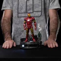 Marvel statuette 1/10 Deluxe Art Scale Iron Man Unleashed 23 cm | 0618231954650