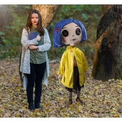 Coraline peluche 1/1 Coraline with Button Eyes 152 cm | 0883975186425