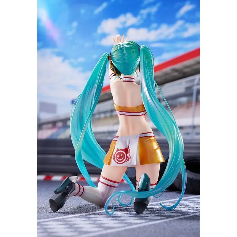 Hatsune Miku GT Project statuette PVC 1/7 Racing Miku 2010 Ver. Art by Kentaro Yabuki 18 cm | 4545784043387